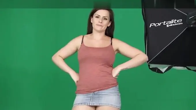 Teen cutie posing on porn video gets naked and looks really hot