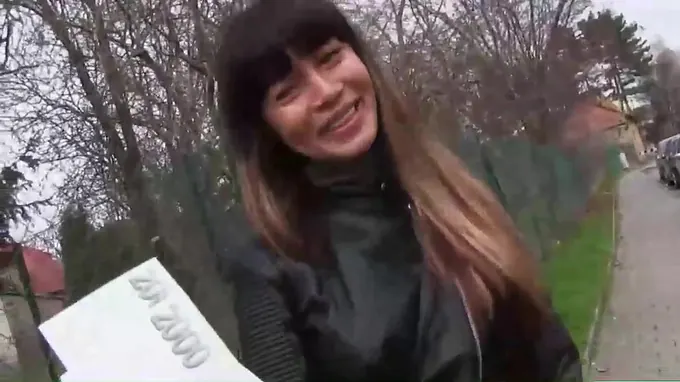 Sexy looking brunette babe sucking and fucking outdoor seductively