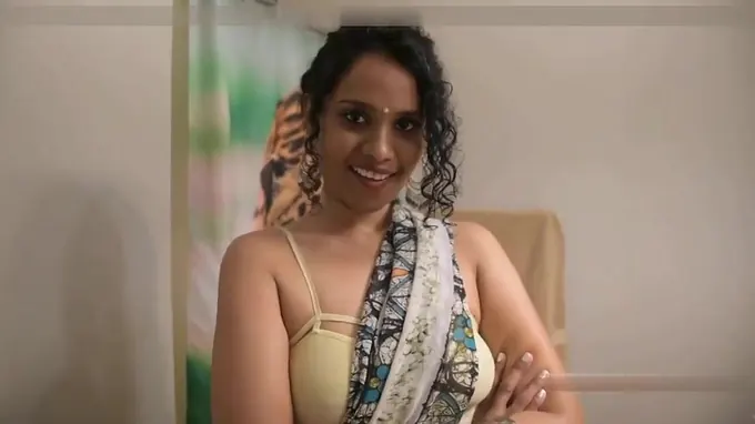 Hot Indian lady sucking a dildo and fucks her tight pussy hole