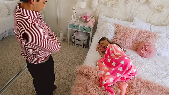 Lounging Babysitter Gets Creampied