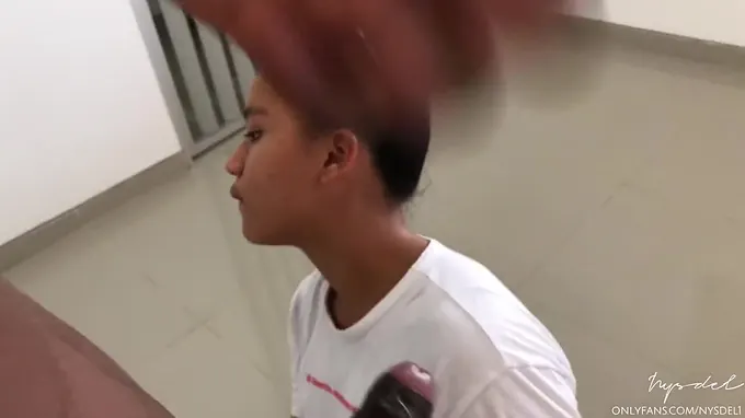 Giant backside nymph secretly gives her best friend's bf a jiggly ORAL SENSATION