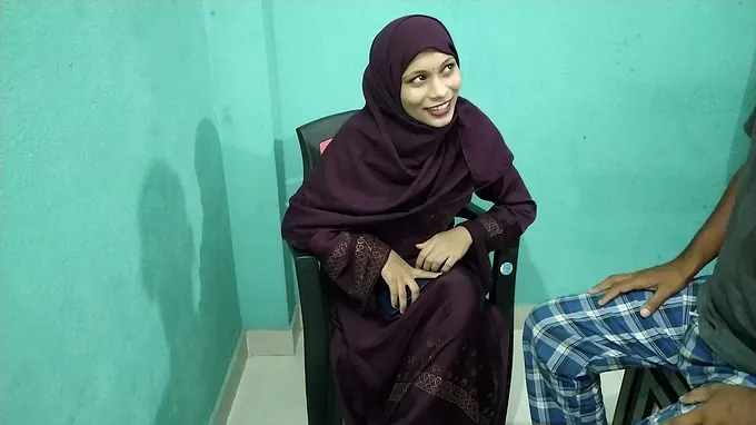 Muslim Nubile Damsel YourUrfi ne Gigolo Bulakar Chudwaya - Cum Gulp Gal