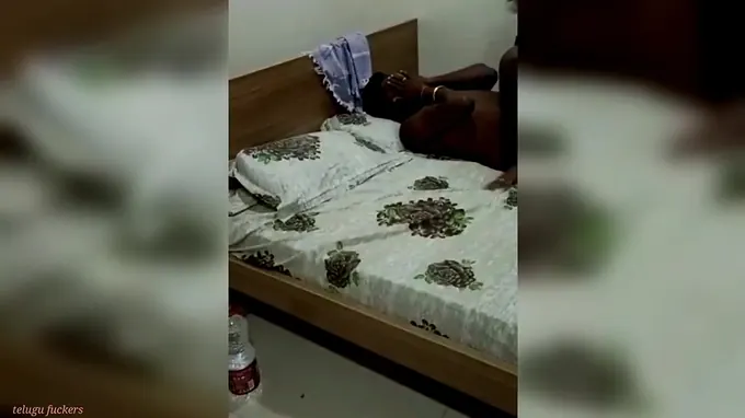 Tamil lanja with step step-brutha plowed in hotel viral massive all-congenital tights Andhra aunty ni dengudu telugu bangers