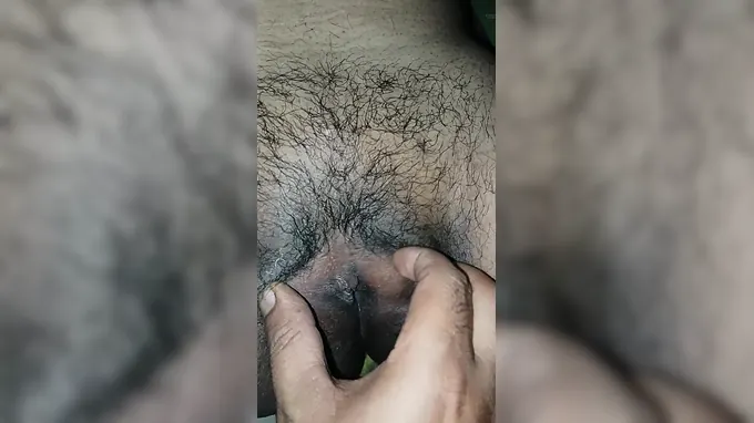 Stepson nails Indian Mom Ritu's meaty arse and massive cupcakes up close