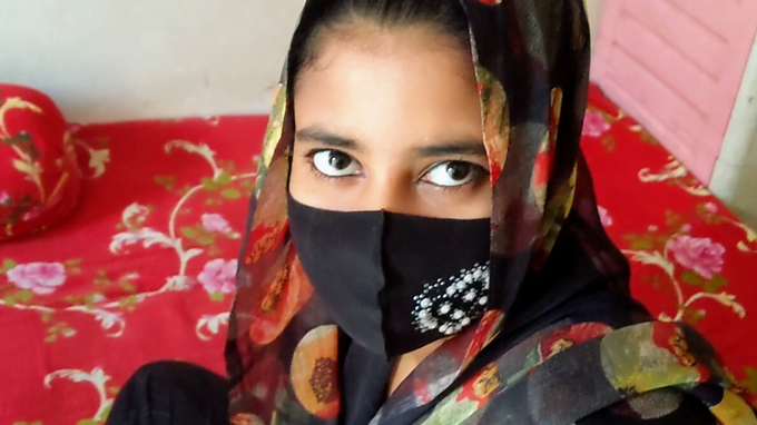 Shali gets her cock-squeezing twat inserted by a giant all-natural old boy