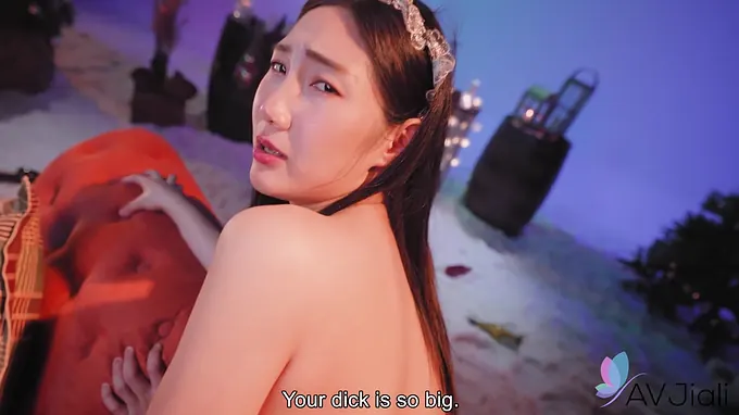 Witness Li Er's taut cunny get penetrated by her BEAU while her fat orbs juggle in rapture!