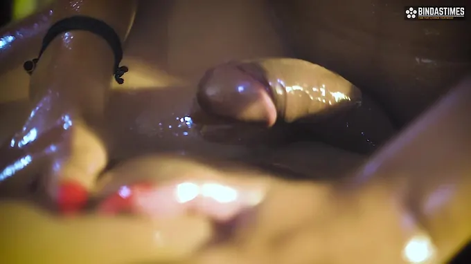 StarSudipa gets a harsh rubdown from her House holder with some greasy massage