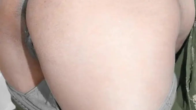 Massive-jugged Indian MUMMY fucked rock-hard in her culo by a insatiable guy