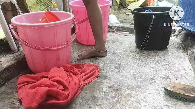 Witness as this sloppy Indian stepmom with lengthy hair gets uncensored and insane in the good outdoors