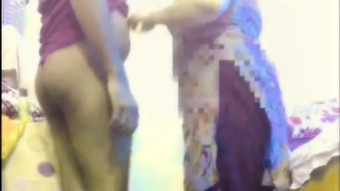 Desi aunty's yam-sized female assets ravished by super-naughty neighbor for cash