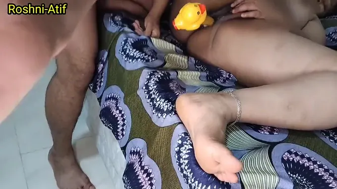 Desi Bhabhi Roshni-Atif gets her taut slit romped rock hard and sploogs all over Boyfriend's rock-hard pecker