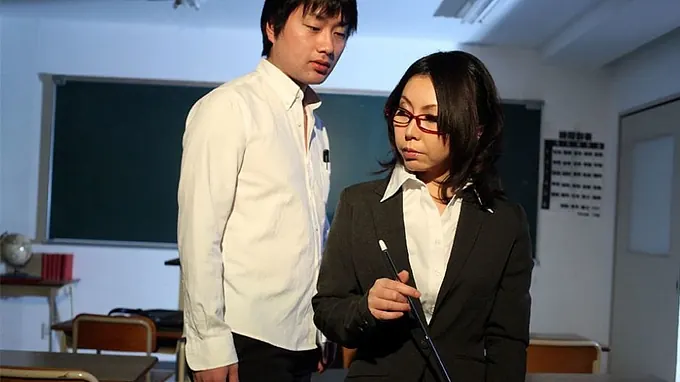 Observe naughty Chinese teacher Minami Kitagawa give her school dudes a super-naughty bj