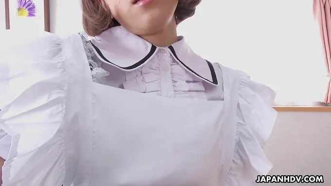 Erina Takigawa wails in delectation while jerking her smooth-shaven Chinese poon on the bed