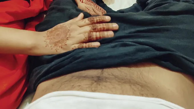 Observe this youthfull Indian desi chick get messy chatting and taking a BIG BLACK COCK in her hatch