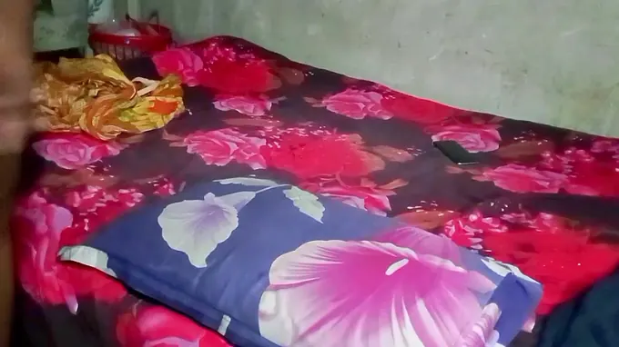 Indian gf likes getting her cock-squeezing cootchie humped by a suspended fellow
