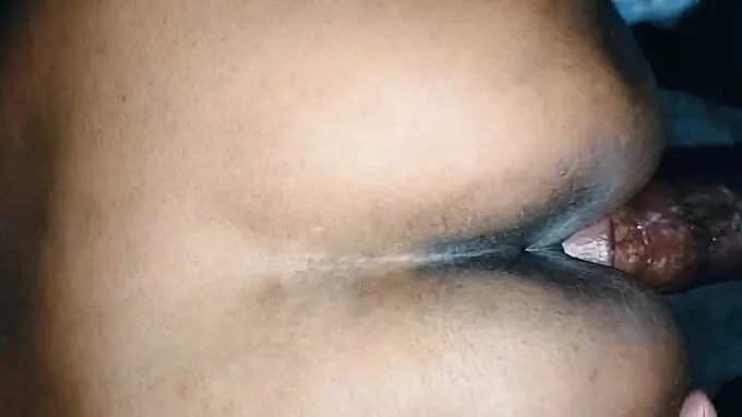 Crazy Desi COUGAR Vabi gets a homemade rubdown and a steamy pound from her paramour