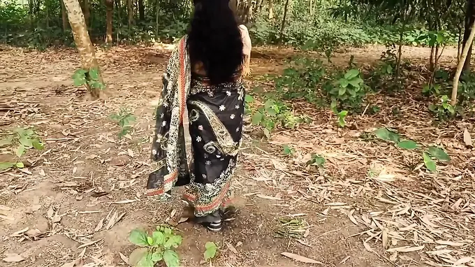 Desi aunty gets sloppy with a dangled man in rear end-fashion activity