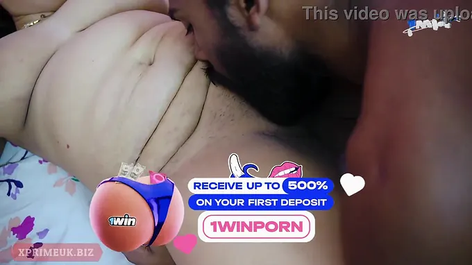 Suman and Krar 081, the super hot Indian schoolteacher and schoolgirl, get down and sloppy in real Indian student lovemaking