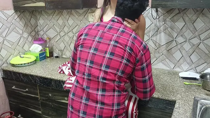 Stepmom Saara Agrees To Be Crazy & Bum-Poked In The Kitchen