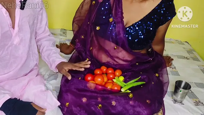 Ritu & Raju's scorching Tamil sexcapades with Bhabhi vegetable guy