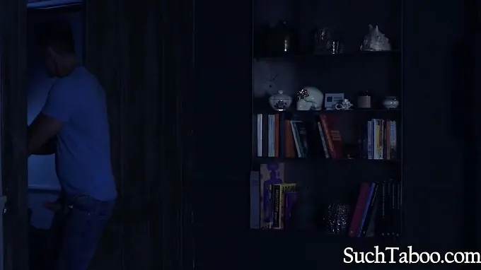 Deviant teenage leaves 18yo mate alone, romps her abnormal pals