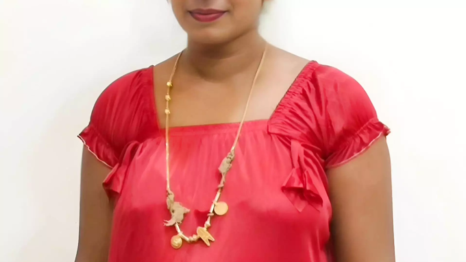 Hot Indian MILF hooks up with Desi Step Sis for a steamy Ass-fucking OYO Apartment hook-up