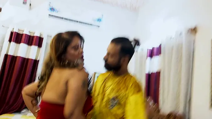 Desi YR SoiREE gets her big ass pounded hard by Gono NYMPH in UTTER VIDEOS