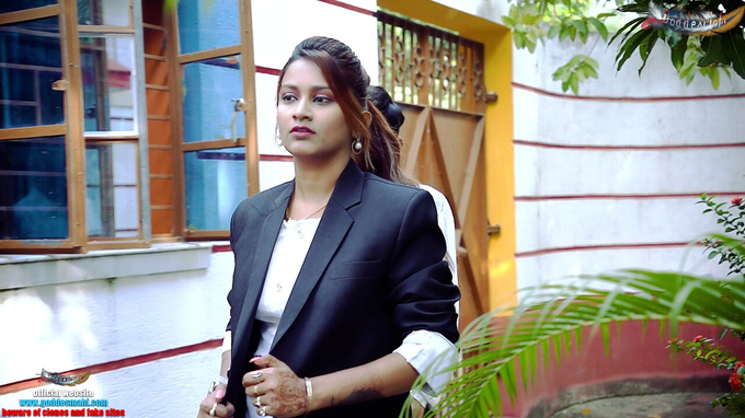 Desi Office Boss UTTER FLICK fucks her Desi Step Sister's Ass in Office Desi Office Sex