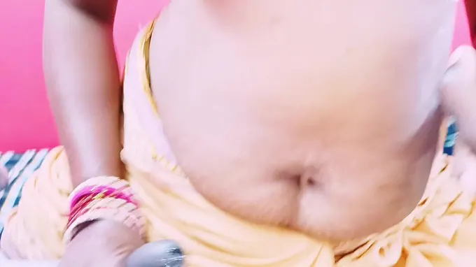 Dirty Desi Stepmom Sonny In Law Goes Wild with Her Son-in-law's Dick