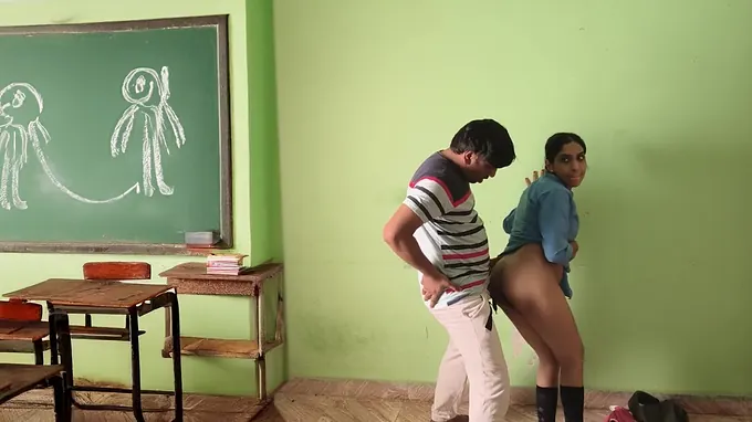 Steamy Indian student gets smashed rigid in class by franchised fellow