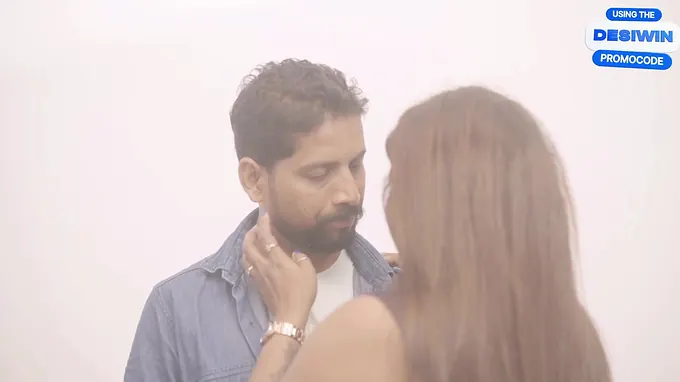 Desi Supah-Super-hot Wife Pulverizes Husbands Hottest Acquaintance in Gonzo Indian Lovemaking