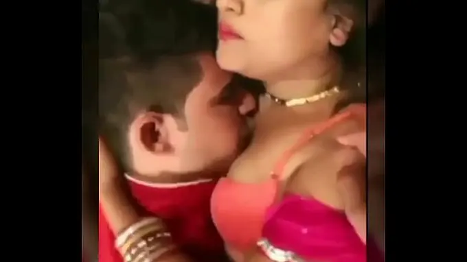 Bhabhi's enormous asshooked up with a warm boy for some gonzo joy