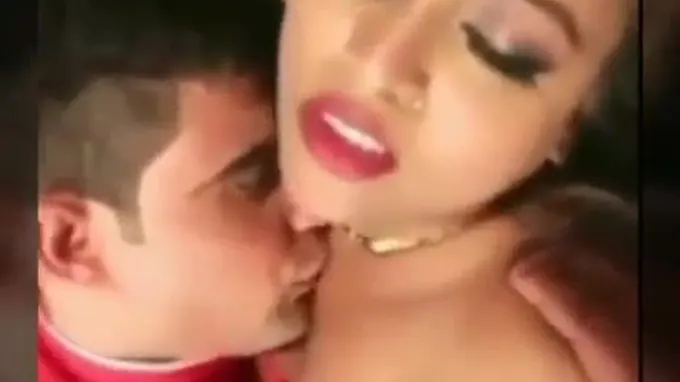 Bhabhi's enormous asshooked up with a warm boy for some gonzo joy