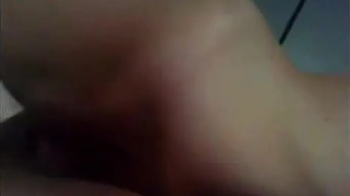 Bhabhi's Desi hooters get redeemed with Kinagi act