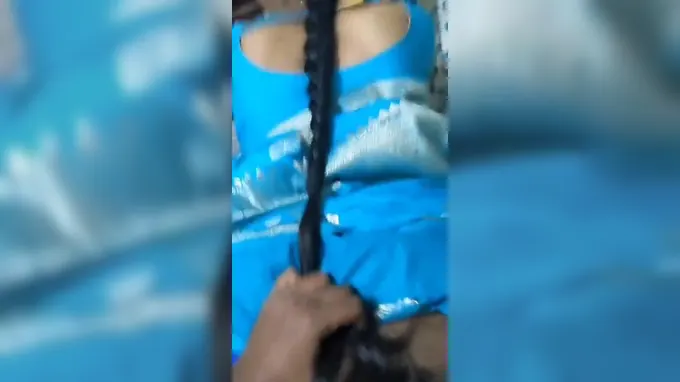 Blue Saree bhabhi