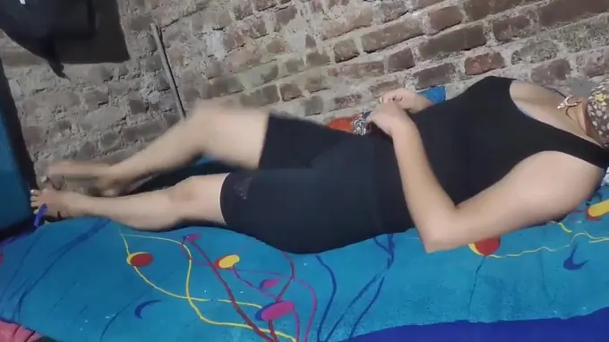 Hot Desi Indian pornstar Viral Cootchie Frigging Mms Paro Aarti gets hardcore fucked