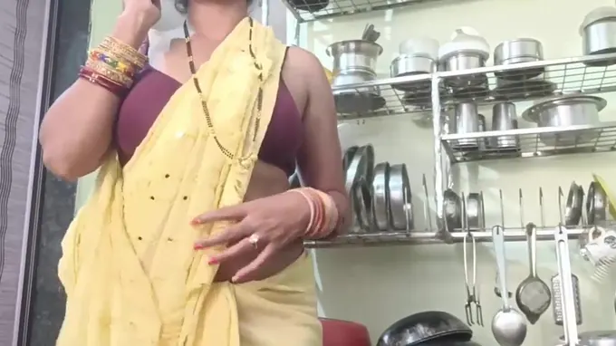 Indian Desi MMS flick gonzo with pussy fingering and pussy play