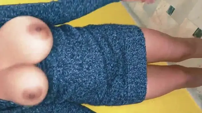 Hot Indian bhabhi gets fucked hard and fast with steamy desi sex