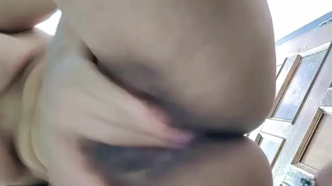 Pornstar's Indian pussy fingered & teased in fresh Desi video