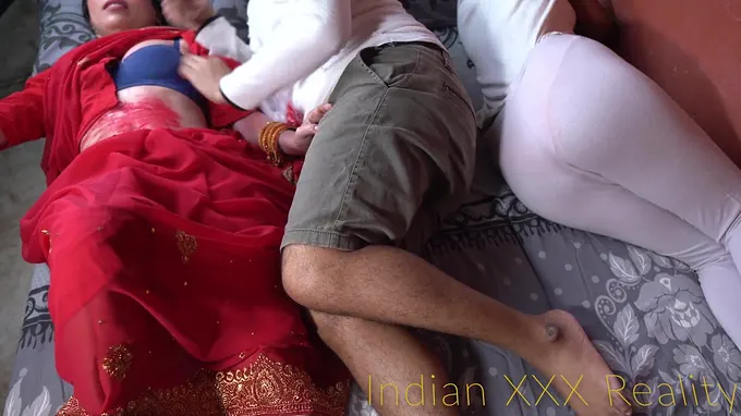 Indian XXX: Dirty talk & hard-core action with step mom in Indian Xxx's HARD-CORE Hindi Exclusive