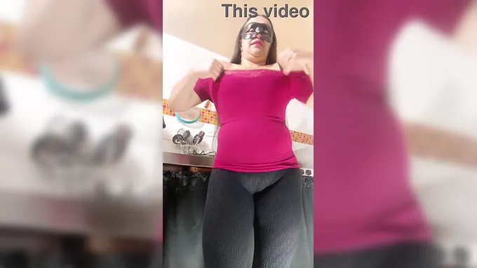 Stepson's Labia Marked in Stretch Pants: Hot Colombian Latina with Massive Tits and Cameltoe Jacks for Her Stepson