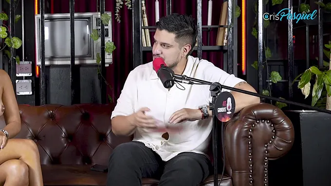 Karen Facundo Reaches Orgasm with her Round Latina Assets - Crispasquel's Scorching Latina Romp Tutorial