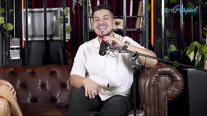 Karen Facundo Reaches Orgasm with her Round Latina Assets - Crispasquel's Scorching Latina Romp Tutorial