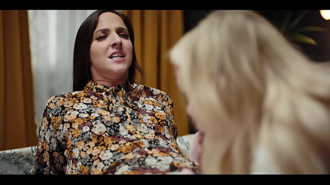 Haley Spades and Amirah Adara get sloppy with tongue, cunny tonguing, and a sloppy money-shot