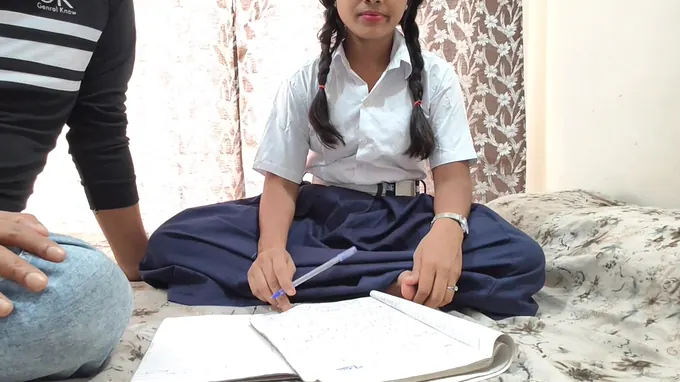 Virgin, the Indian school COUGAR, gets her very first raunchy dicking from her professor, Mumbai Ashu