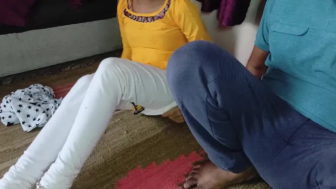 Indian Hardcore and Resaal in hotel romp with stepbro & his hard-on-squashing fuckpole