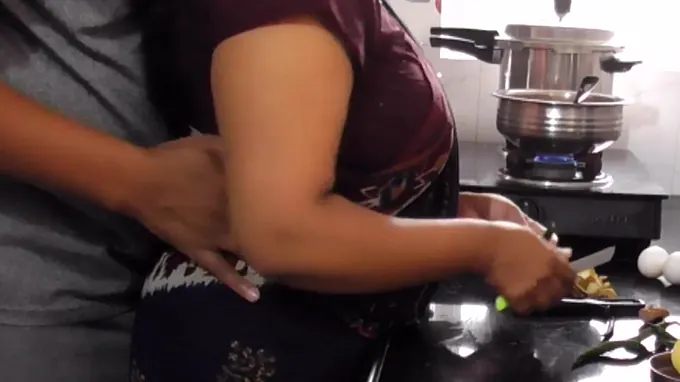 Stepson wedges Indian COUGAR YourDisha's jiggly Indian caboose in the kitchen