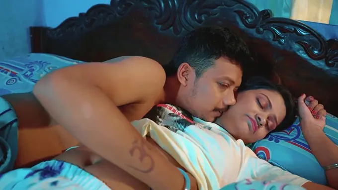 Desi wifey's craving for hard pussy pounding by her Indian hubby