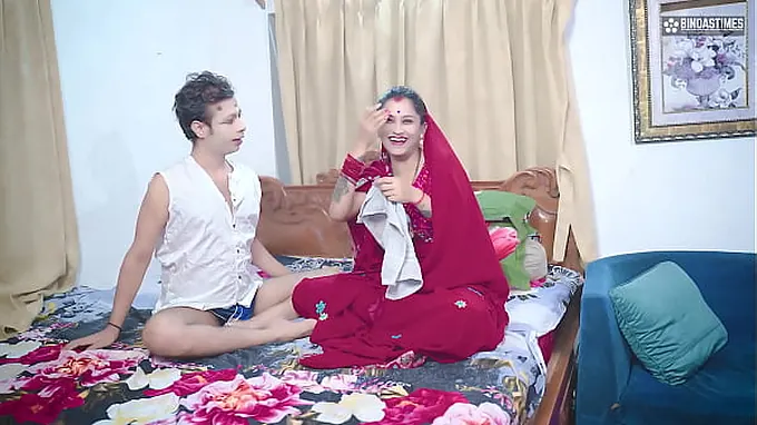 Bhabhi Boinked by Desi Bihari 3 Guys: A Desi Bihari POV with a curvy body and dirty ass