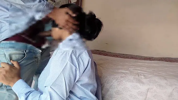 Hunter & Sonu get down and dirty in Oyo College Unmarried Fucking Fest